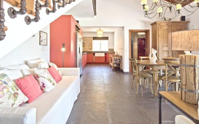 Villa With one Bedroom in Mora, With Private Pool, Furnished Terrace a