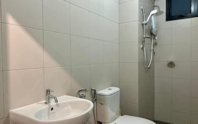 Ramada Medini – Bathroom – Iskandar Puteri
