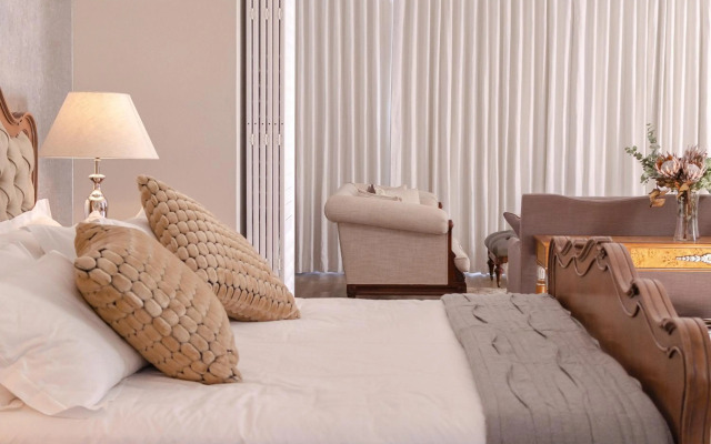 Private Penthouse Suite