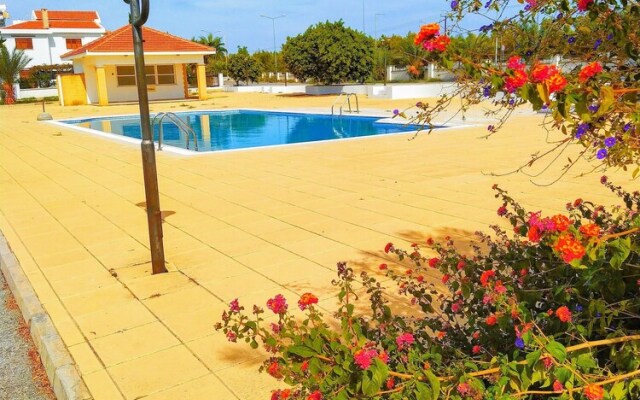 Salamina Apart Hotel