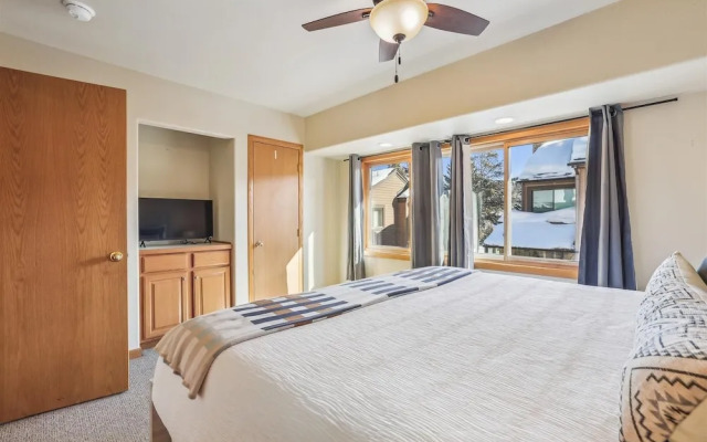 Cedars 24 3 Bedroom Duplex