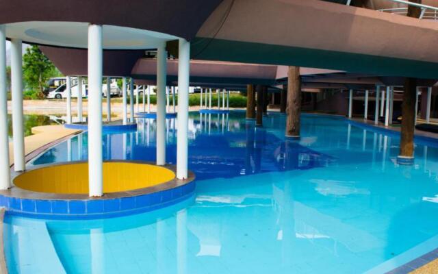 DNA Super Ozone Resort KhaoYai