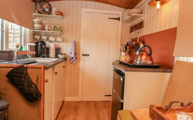 Heather Hut at Copy House Hideaway