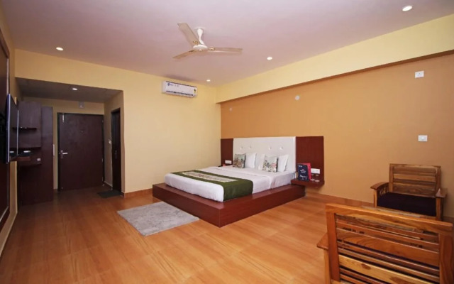 Hotel Red Carpet by OYO Rooms