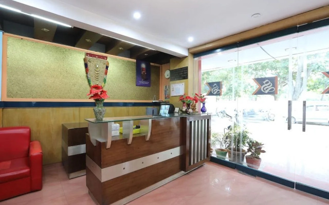 Sanman Regency by OYO Rooms