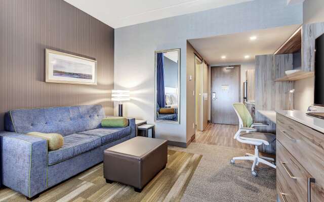 Home2 Suites by Hilton Toronto Brampton