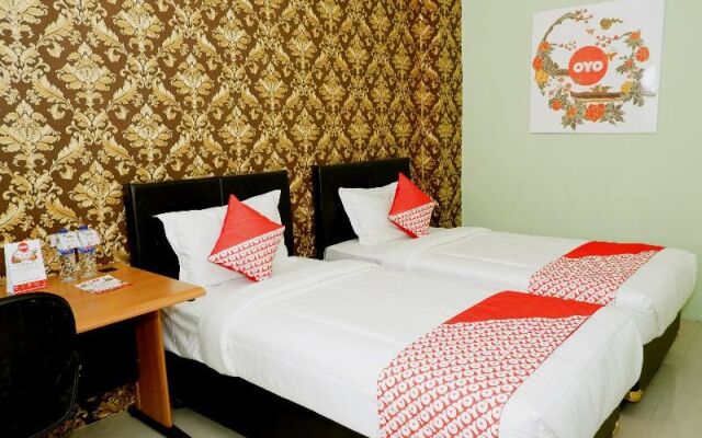 Oyo 2356 Kost Omah Manahan