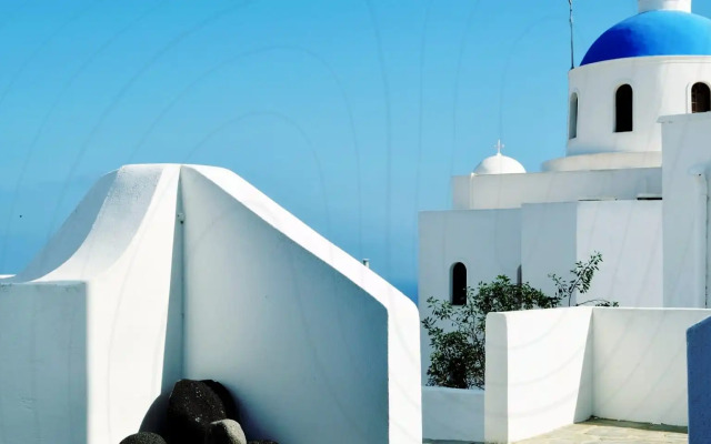 Whitewashed Houses