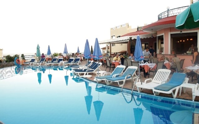 Hotel Prassino Nissi