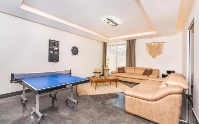 Miel Suites-2 Luxury Villa with Private Pool