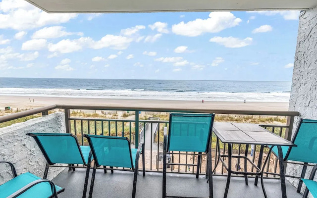 Bluewater Resort 306