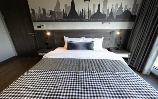 We Hotel Riverfront