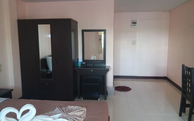 Baan Suan Resort
