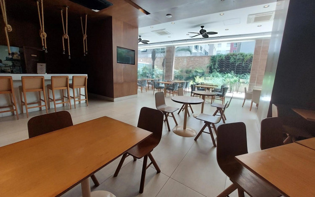 Book Santos - Estanconfor 708 - 2 quartos