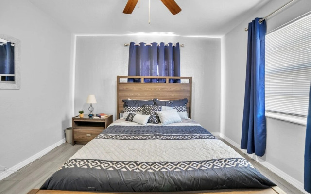 Cozy Plant City Home by RedAwning