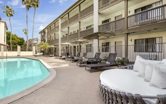 Best Western Carlsbad by the Sea