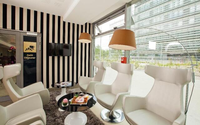 Residhome Paris Issy-les-Moulineaux