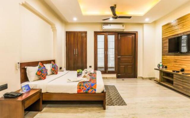 OYO 7785 Kumar Residency