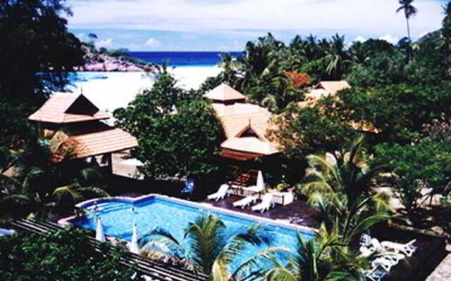 CORAL REDANG ISLAND RESORT — фото 4