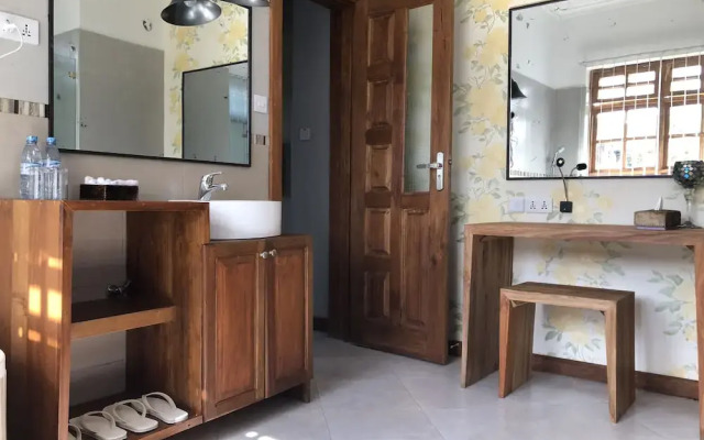 Airport Planet Lodge at Kilimanjaro Airport