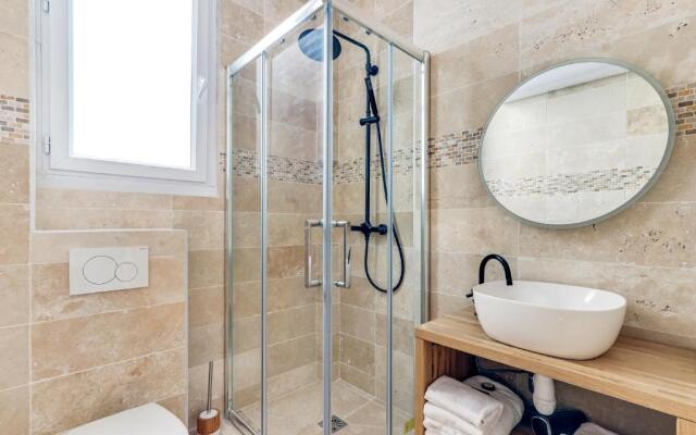 Pick A Flat's Apartment in Le Marais - rue Saint Apoline