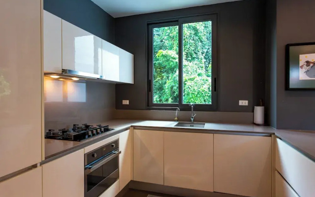 3Br Seaview with Pool Escape V276