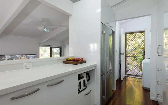 The Pool House Coolum Beach