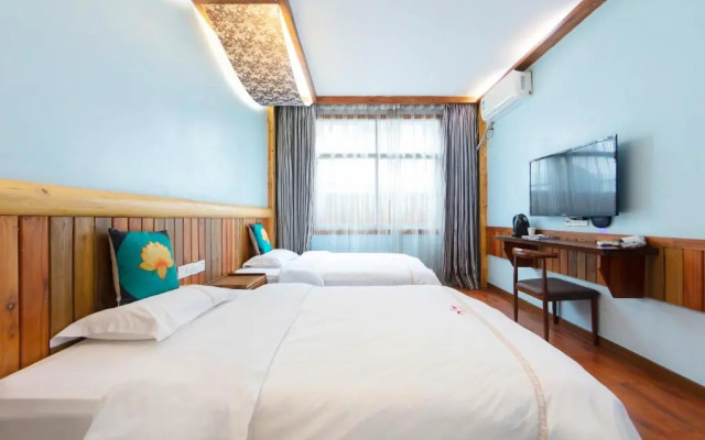 Tianmen Hotel