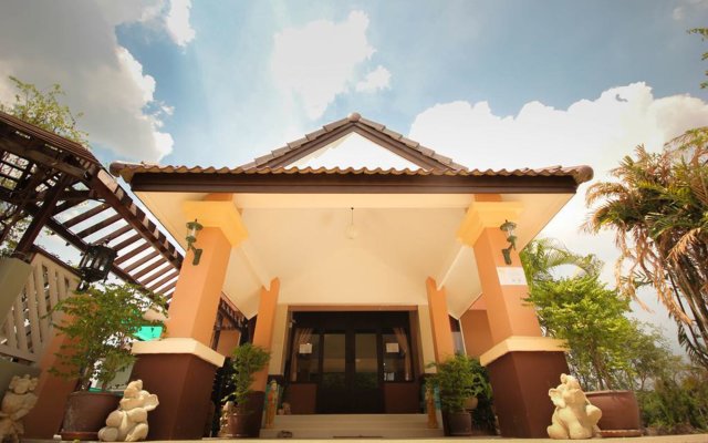 Waratee Spa Resort Villa