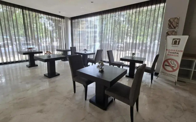 N3 Hotel Zainul Arifin