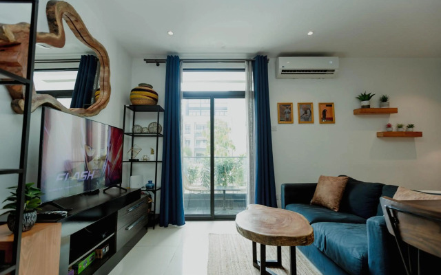 Enjoy Luxury Studio w/Pool @Embassy Gardens