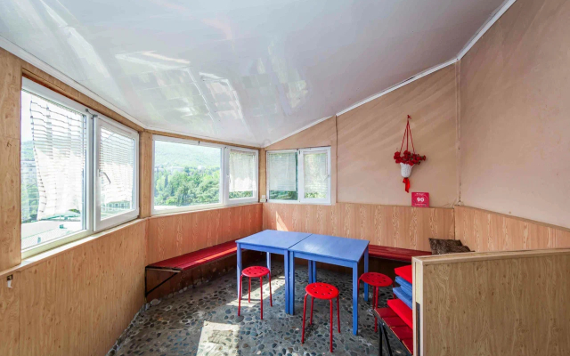 Economy Hotel Lastochka