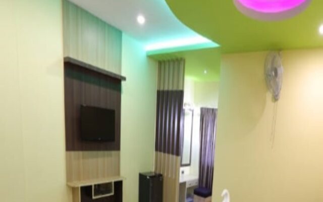 Thaneegai Residency