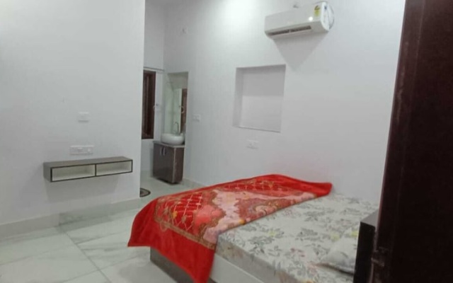 Hotel Maa Karni Darbar
