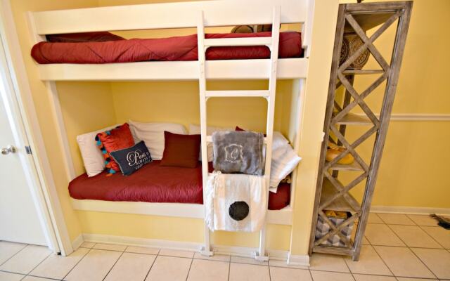 Seacrest 806 1 Bedroom Condo by RedAwning