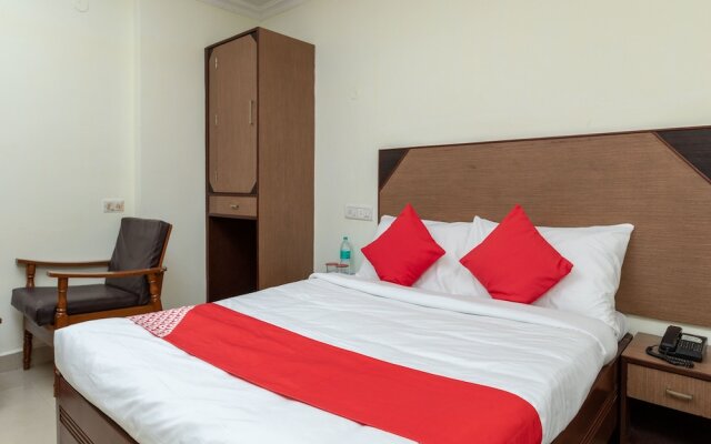 OYO Flagship 15018 Golden Manor Chennai Central