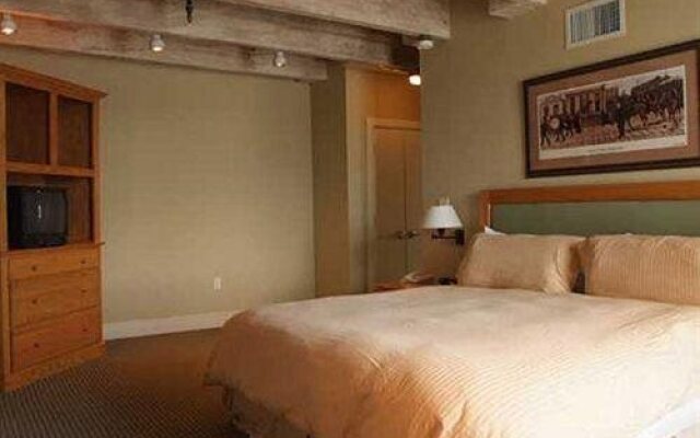 Jelly Roll Executive Suites