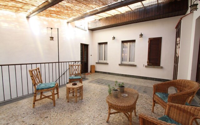 Straus Apartment Center Town