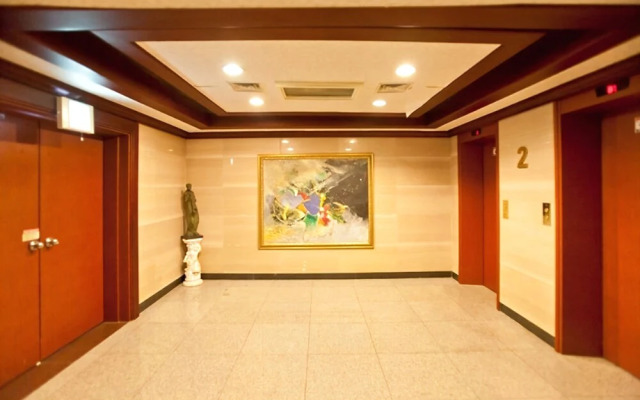 Gunsan Riverhill Hotel