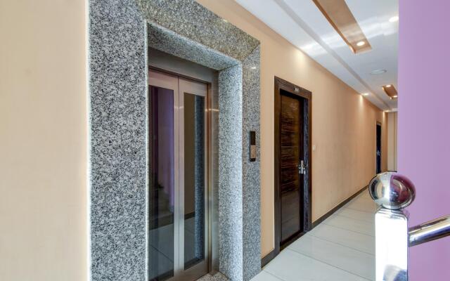 OYO 77293 Hotel Romsan