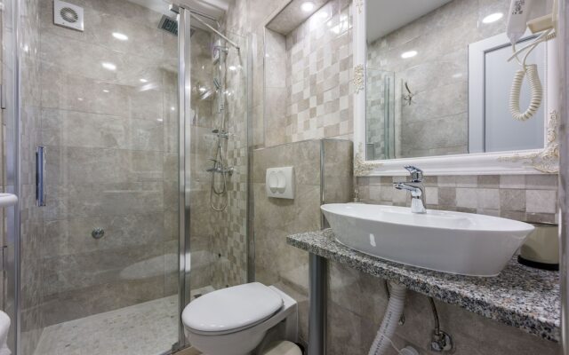 Apartments and Room ART