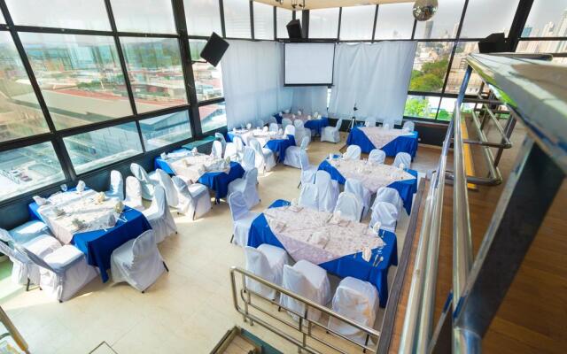 Отель Hotel Soloy & Casino Panamá by Faranda Express