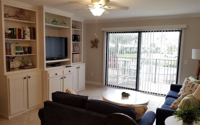 Summerhouse 221 2 Bedroom Condo