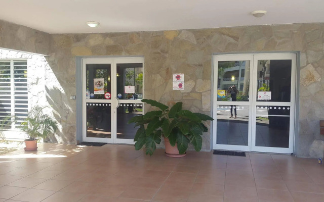 Centre International de Séjour - Hostel