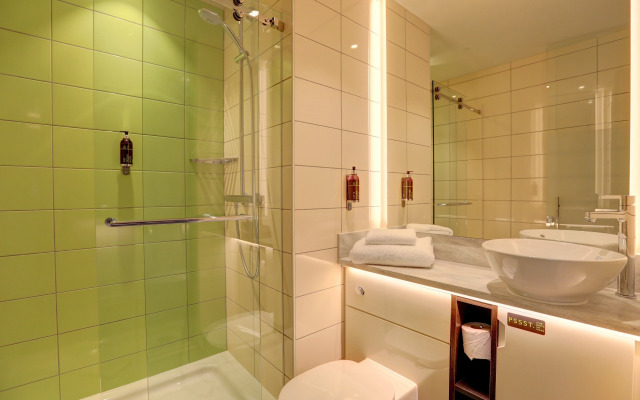 hub by Premier Inn London Goodge Street
