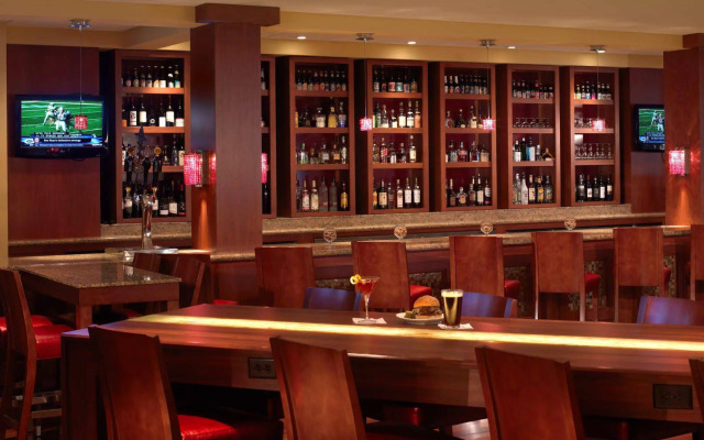 Wyndham Cleveland Airport