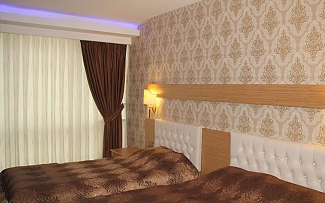 Royal Mersin Hotel