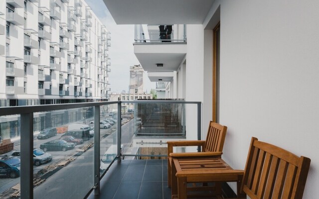 Bliska Wola Etap C by ShortStayPoland