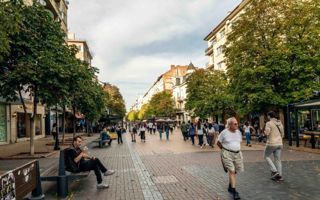 The Heart of the City Center Luxury Apartment 1