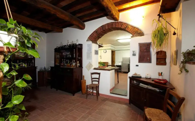 Casina Della Burraia